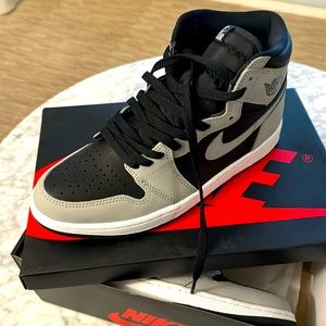 Size 9 men’s worn once.